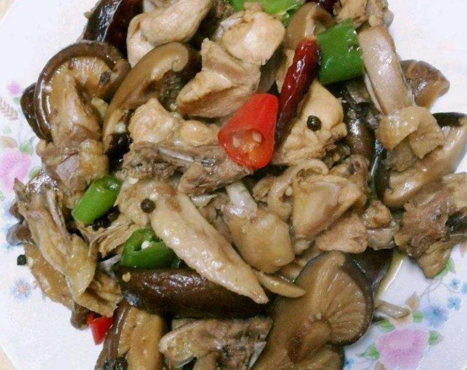 步骤|隔三差五做一道香菇炒鸡肉,肉鲜味美,下饭解馋,孩子爱吃少生病