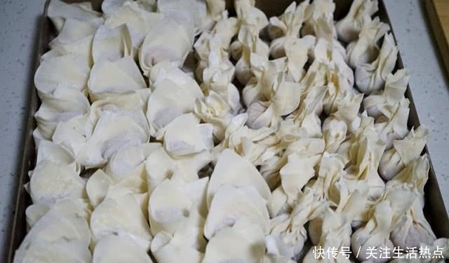 馄饨|馄饨馅怎么拌的鲜煮馄饨哪些配菜最好吃这些小窍门简单又实用