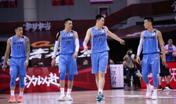  北京首钢|点赞！林书豪“三分心”慈善活动落幕，57记三分球，捐款26万2