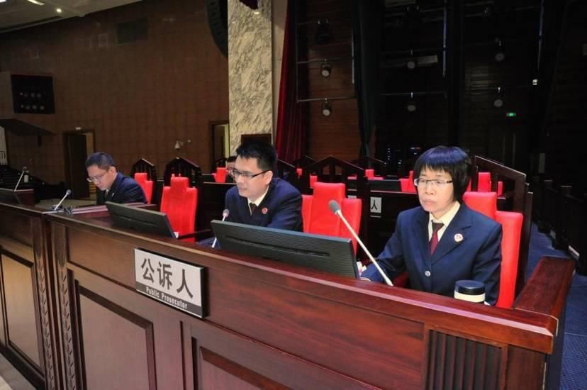 特大|揭秘穗特大涉黑案：被告人请来56名律师，专案组审查报告75万字