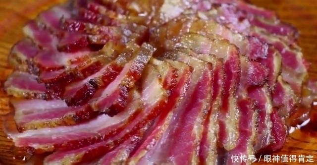腊肉|李子柒教做“手工腊肉”,却意外曝光真实厨艺,网友:早该料到!
