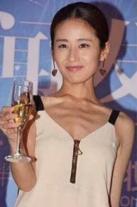 身材|Papi酱产后复出显憔悴！女明星当妈后，也会真的难！