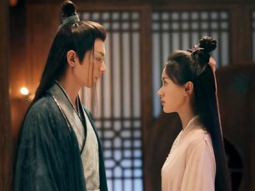 近期|近期电视剧播放量曝出：《且听凤鸣》仅第三，榜首破2.1亿登顶