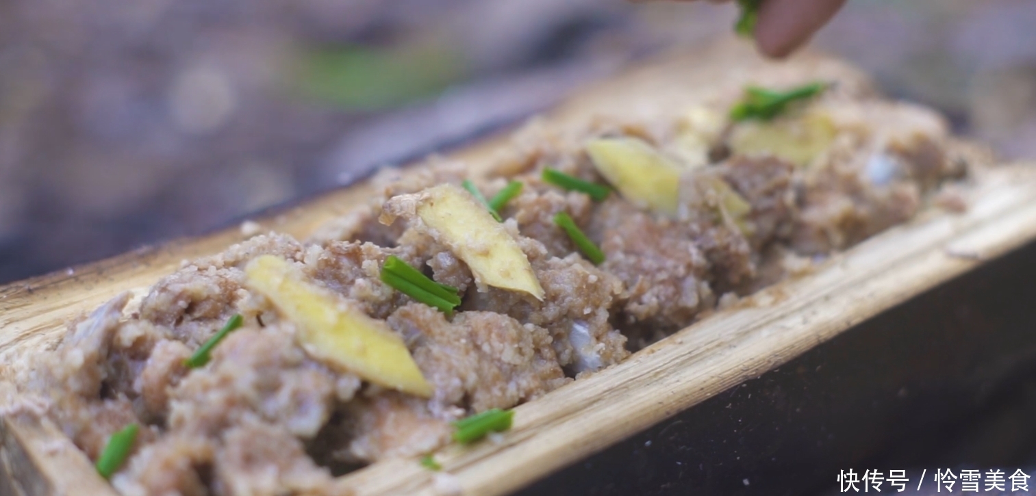 好吃|教你粉蒸排骨的家常做法,排骨软烂入味,别有风味,好吃到舔手指