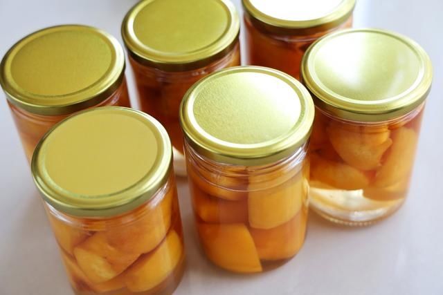  季节|黄桃上市的季节，千万别错过这款美味可口的黄桃罐头，爽口更解馋