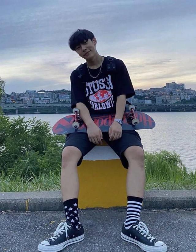  精彩|最精彩的「亚逼大乱斗」原来是一群高中生