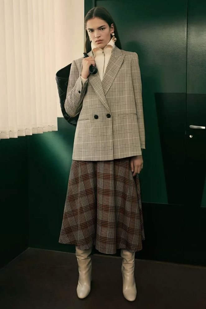 好看|今秋西装外套火了,这么穿好看又高级,时髦炸了