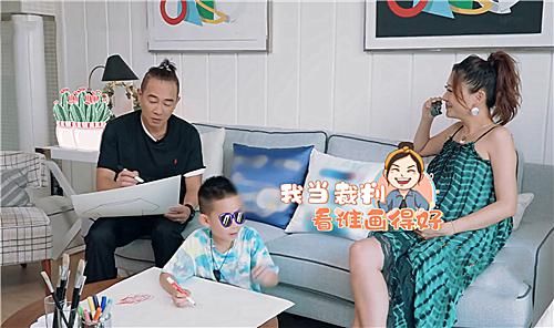  款短袖|有一种炫富叫陈小春的衣服，得知价格那一刻，网友：买不起！