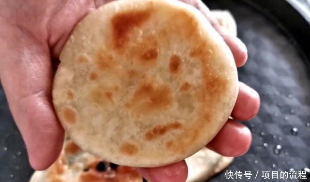 凉了也不会|这道面食我一顿吃6个,香甜暄软,简单快手,我家一周吃三次