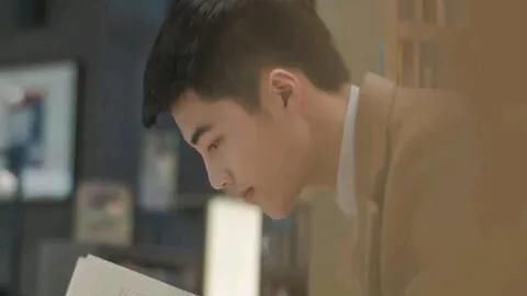 妈妈|我和男友要10万彩礼反被妈妈责怪：这样的男人没彩礼也嫁