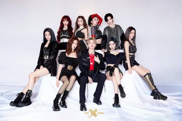  成功|刘雨昕舞台细节手指卡拍，阚清子追星成功，THE9综艺首秀上《快本》？