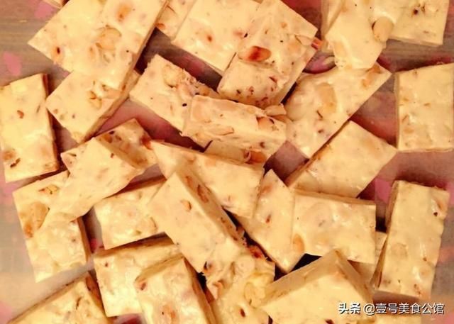 小火慢慢|牛扎糖这样做太简单,甜香味美,营养好吃,满满儿时的回忆