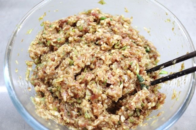  便宜|立秋之后，此菜正当季，9毛1斤，比豆角便宜，包饺子最香
