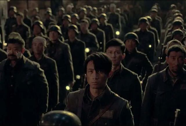  杜淳|杜淳毛遂自荐，吴谨言试镜过女主，你不所知道的《八佰》幕后故事