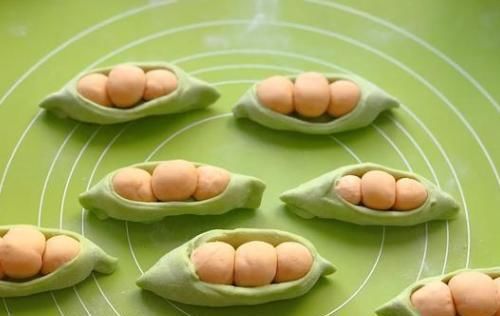  吃饭|孩子不爱吃饭？学会这招，挑食的孩子也能大口吃饭，补铁还补钙