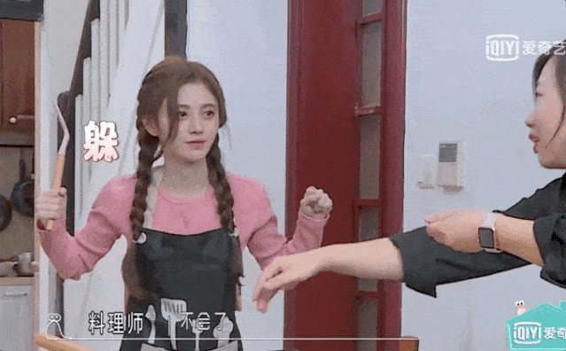 做作|“四千年美女”鞠婧祎被全网黑 没有一次做作是无辜的