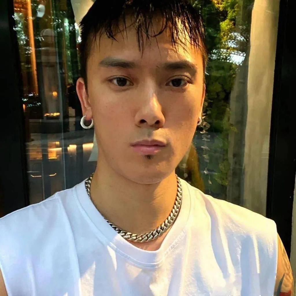 时装|棉麻丝绒时装特辑| 我们兵分四路之后的幕后故事