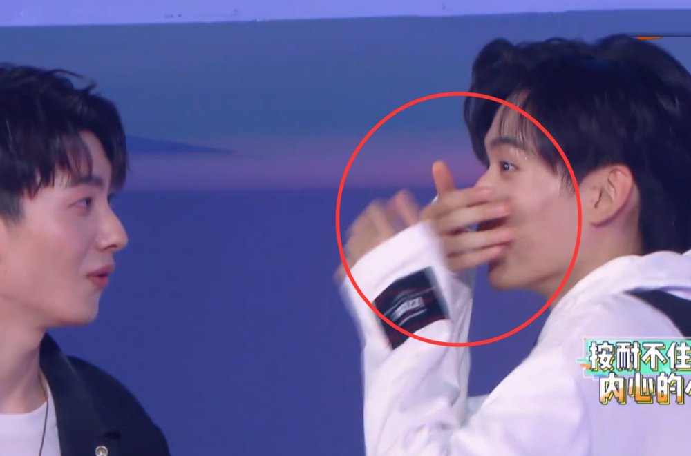  出场|《快乐大本营》选主持变“相亲会”，金子涵刚出场，男生就抢着表白哦