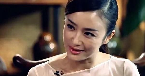  告别|告别恋爱脑和假脸姐妹，岚岚子活出她想要的人生了吗？