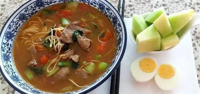  早餐|奶奶重男轻女，看到她每天为女儿做的早餐，才知道奶奶有多疼孙女