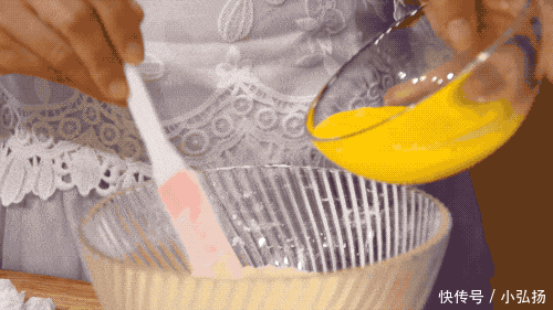 夏日|热死了,来一款火爆的夏日冰凉甜点!名字很“坑”,90后都喜欢!