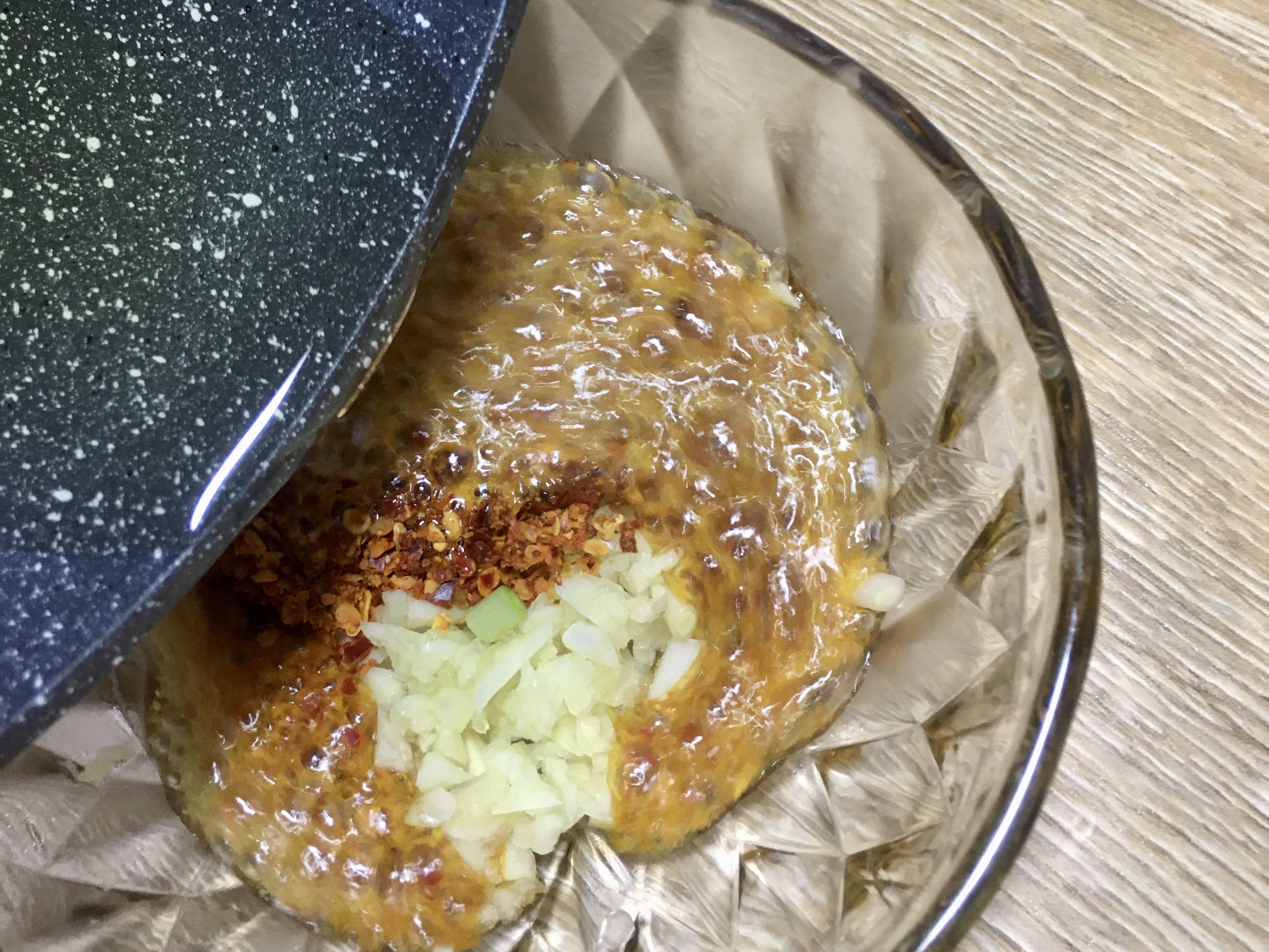上桌|千张,不炒不煮,这样做,上桌秒抢光
