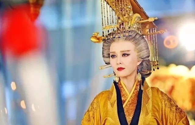 合葬|武则天死后，本不能与李治合葬，为何李显力排众议也要让她归陵？