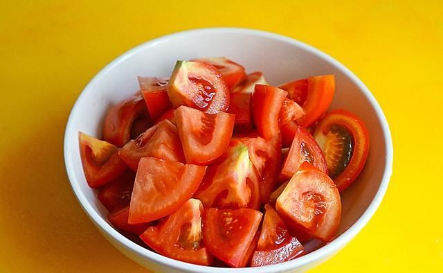  开胃|三伏天，就喜欢这菜，营养又开胃，馋到汤汁都不剩，拌米饭更解馋