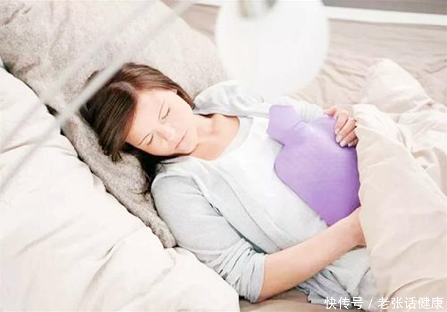女孩几岁来大姨妈才是正常的(女孩，到底几岁来大姨妈，才算正常呢？)