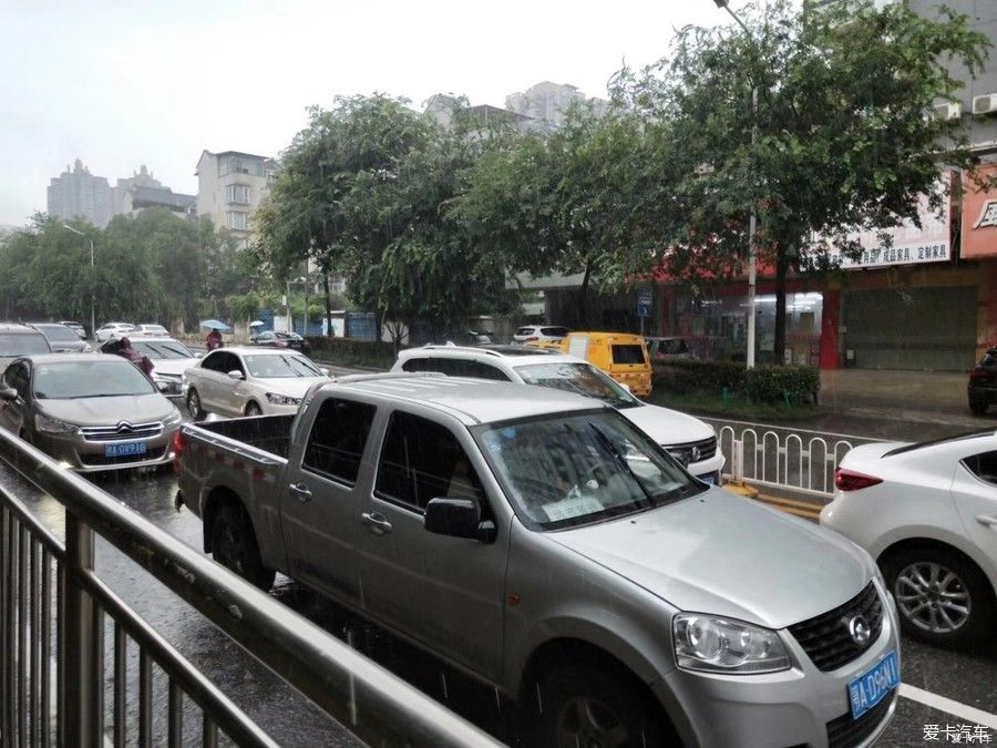  历史|明天凌晨武汉经过历史第三的洪峰