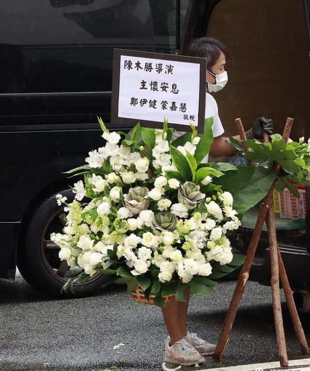 买房|娱乐日报|阿娇酒店发生意外;王思聪疑又带美女买房;吴磊里程遭私生饭盗用?