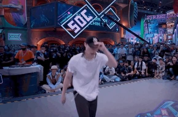  王一博|张艺兴终极battle再夺第一！钟汉良录制前15天，才确定加盟《这街》