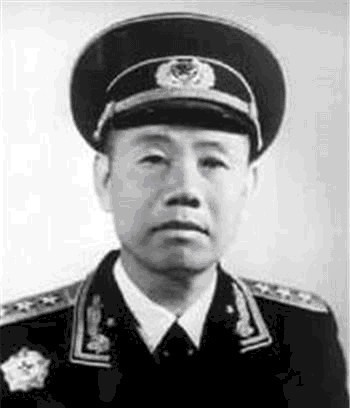  副司令员|八路军的副旅长当了军区司令员，旅长却是副司令员，怎么回事