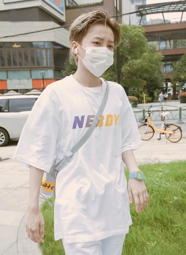  成员|THE9《极限挑战》新预告，刘雨昕镜头不及虞书欣，节目组力捧后者