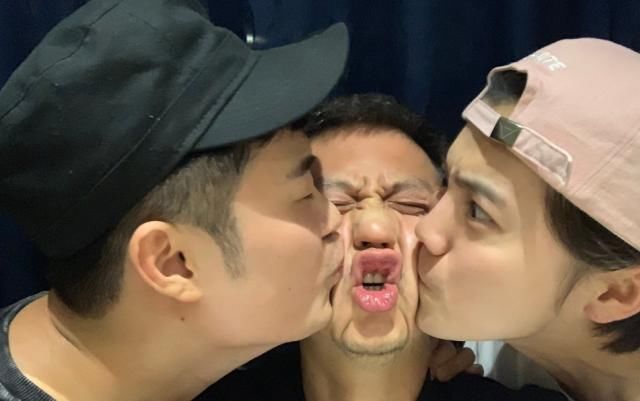  邓超|《奔跑吧》鹿晗为什么一直要死心塌地的叫邓超“爸爸”？