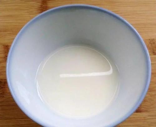 省事|没吃完的馄饨皮,接着就做苹果派,美味还省事!