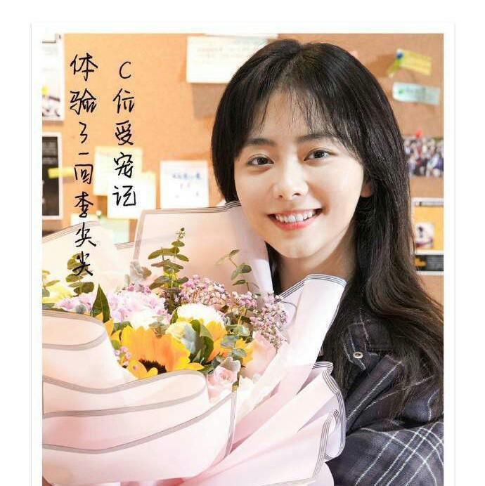  小朋友们|想木雕师李尖尖了