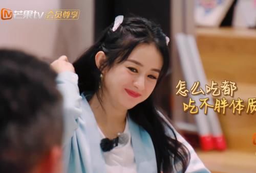  王俊凯|《中餐厅》备800份菜，赵丽颖切菜到手麻，王俊凯的表现，却大不相同