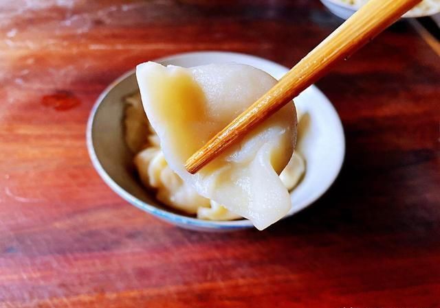 正确|萝卜饺子,做的时候有人焯水有人直接包,都不对!这样才正确