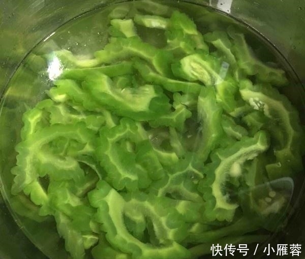  素菜|多吃不长肉！减肥人士最爱吃的一道简单素菜！营养健康还美容！