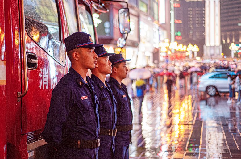 闪光|长假中,这些闪光的身影