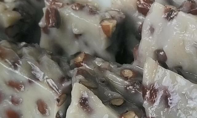 简单|红豆糯米糕的简单做法,软糯香甜,营养好吃,老少皆宜的家中美食