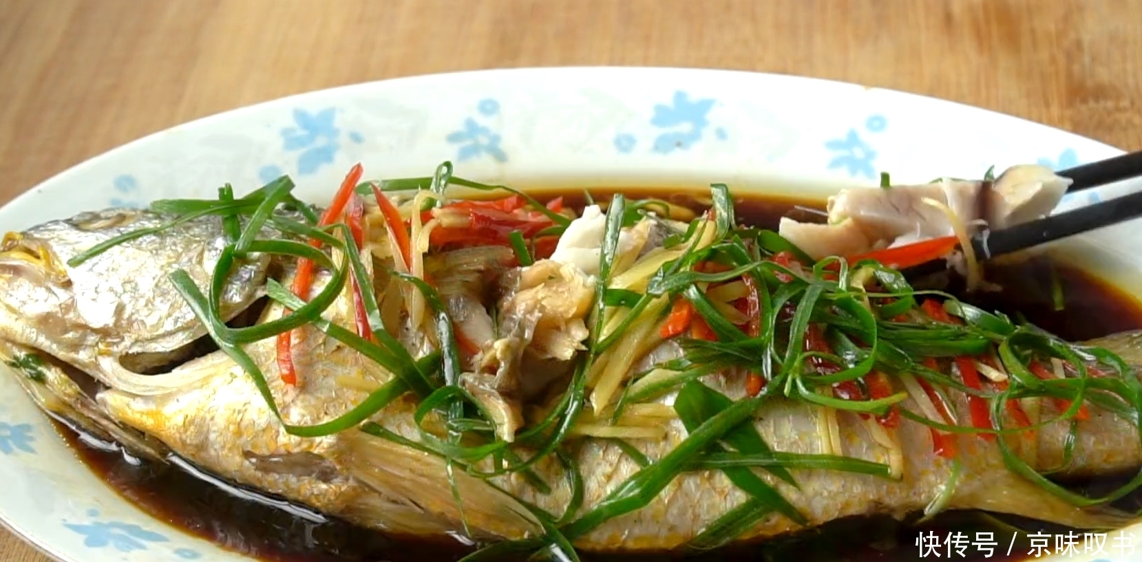 大锅|我家黄花鱼从不炖着吃,往大锅里一放,不煎不油炸,肉嫩还没腥味
