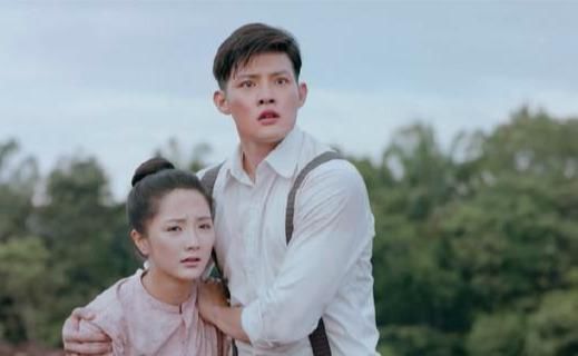 比小娘|《大侠霍元甲》里看到了《小娘惹》的陈锡，比小娘惹里好看多了