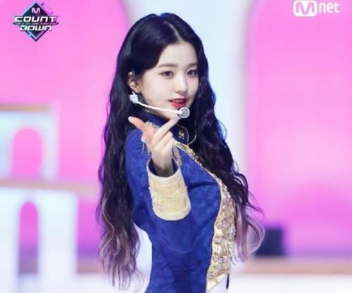  站立|韩国国民C位录制《Running Man》，却让出演者站立难安