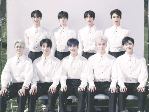  超话|秀人超话排名：蔡徐坤断层，火箭少女集体没落，李汶翰挺意外