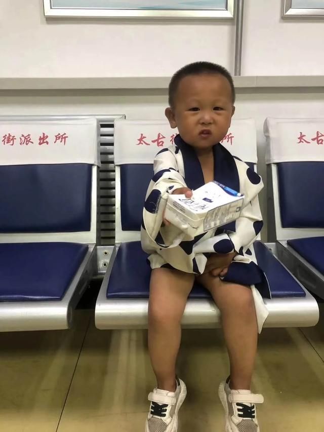 街79号附近|急寻家长丨这是谁家的孩子丢了?快来派出所认领