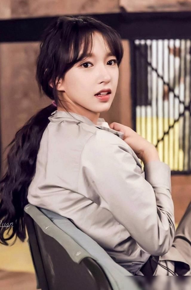  宇宙少女|程潇为何没有像孟美岐、吴宣仪那样走红，原因有两个