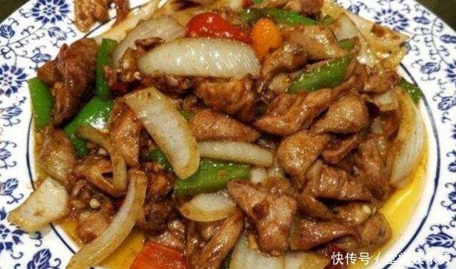 放到菜板上|炒猪肝时,焯水就“废”了,加点它,鲜嫩顺滑、无腥味