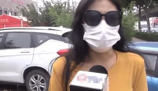 司机|乘客质疑车费高，出租司机上手抢发票！嚣张喊话：坐不起就坐公交